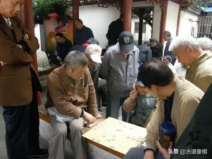 中国象棋残局游戏大全（象棋残局蚯蚓降龙破解攻略）